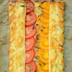 Przepis na Tarta z serem gruyere i pomidorami - piękna i szybka