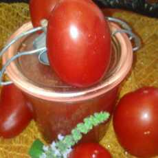 Przepis na Pomidorowo ziołowy sos domowy