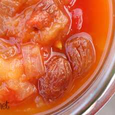 Przepis na Pomidorowo - jabłkowy chutney z rodzynkami