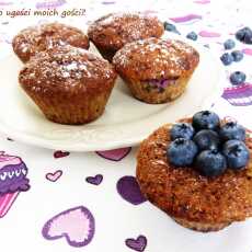 Przepis na Muffinki pełnoziarniste na serku wiejskim z borówkami i cynamonem (Zdrowe słodycze #2)