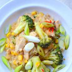Przepis na Stir-fry z kurczakiem i brokułami 