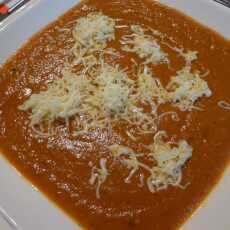 Przepis na Zupa z pieczonego bakłażana i pomidorów