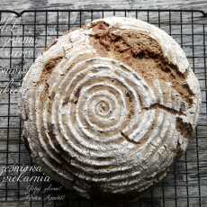 Przepis na Chleb jęczmienny z serem pleśniowym i kminkiem - Wrześniowa piekarnia