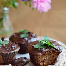 Przepis na Zdrowa słodycz: babeczki brownie z ciecierzycy
