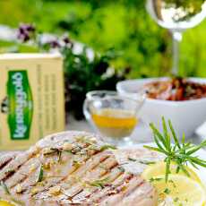 Przepis na Stek z tuńczyka z masłem sardelowym