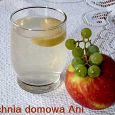 Przepis na Kompot z jabłek i winogron