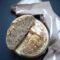 Przepis na Chleb z siemieniem lnianym i słonecznikiem (na zakwasie)