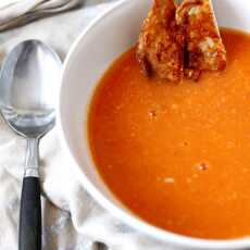 Przepis na Zupa czosnkowa z pomidorami