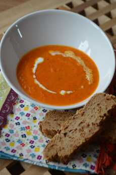 Przepis na Zupa krem z pomidorów i papryki