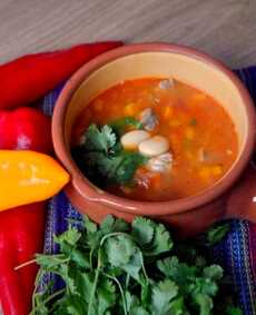 Przepis na Meksykańska zupa fasolowa FRIJOLES CHARROS z wieprzowiną