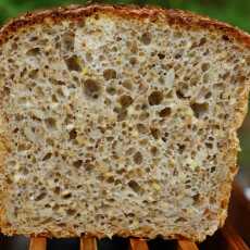 Przepis na Chleb na żytnim zakwasie z czterema ziarnami