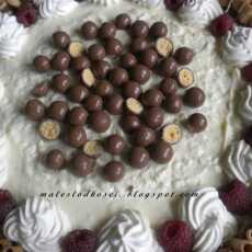Przepis na Tort czekoladowy z białą truflą