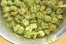 Przepis na Everybody pesto. Pesto arugula. Pumpkin pesto arugula.