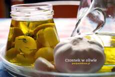 Przepis na Czosnek w oliwie