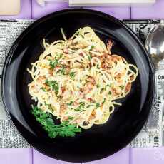 Przepis na SPAGHETTI ALLA CARBONARA