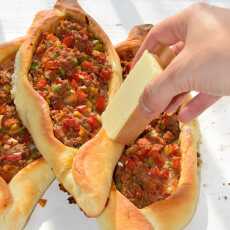 Przepis na MEAT PIDE