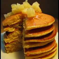 Przepis na Sojowe pancakes z ananasem i waniliowym sosem