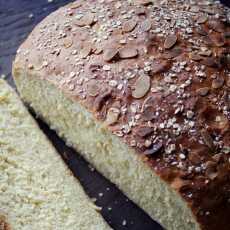 Przepis na Chleb z dynią i płatkami migdałowymi