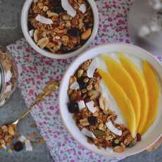 Przepis na Kokosowa granola - zdrowe i szybkie śniadanie