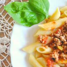 Przepis na Makaron penne z sosem bolognese