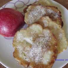 Przepis na Placuszki jabłkowe na śniadanie