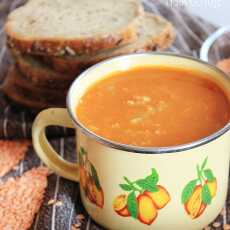 Przepis na Zupa z czerwoną soczewicą i ziemniakami 