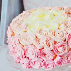 Przepis na Tort Ombre rose (w róże) na 2 urodziny bloga