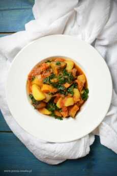 Przepis na Warzywne curry z bakłażanem, batatem i jarmużem