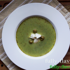 Przepis na Pięciominutówka- zupa z rukoli i zielonych oliwek