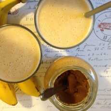 Przepis na Smoothie z banana i masła orzechowego (Peanut butter banana smoothie)