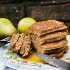 Przepis na Pancakes orkiszowe z gruszką. 