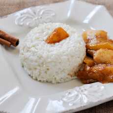 Przepis na Pudding ryżowy z karmelizowanym jabłkiem i mango