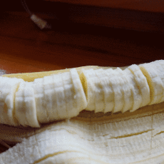 Przepis na Jak równo pokroić banana 