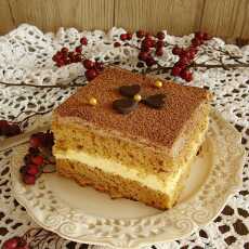 Przepis na Ciasto krówka z miodowym kremem i czekoladową pianką