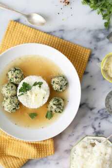 Przepis na Chicken Spinach Meatball Soup with Broth and Rice
