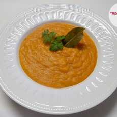 Przepis na Aromatyczna zupa krem z batata i ryżem