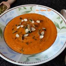 Przepis na Zupa-krem dyniowo-marchewkowa z ziemniakami i koperkiem