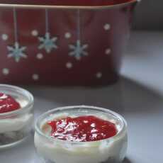 Przepis na Świąteczny deser (serniczki z musem żurawinowym na pierniczkach)