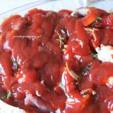 Przepis na Karczek zapiekany z pomidorami i keczupem