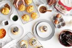 Przepis na Baking Bootcamp: Dark Chocolate Cream Puffs or Cheese and Chive Gougères