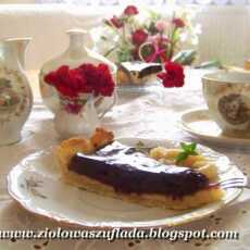 Przepis na Jeżynowa przygoda i bardzo czekoladowa tarta z jeżynami