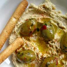 Przepis na How to make Hummus from scratch...