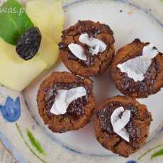 Przepis na Muffiny z mąki kokosowej z bananem i karobem