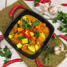 Przepis na Sojowe curry z batatami i cukinią