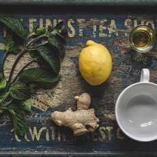 Przepis na Zimowa Herbata z Miodem Imbirem i Cytryną
