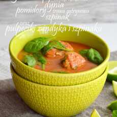 Przepis na Tajska zupa pomidorowo-dyniowa z mlekiem kokosowym i szpinakiem podana z pulpecikami z indyka 