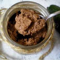 Przepis na Masło czekoladowo-migdałowe z awokado