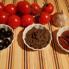 Przepis na Tapenada z czarnych oliwek