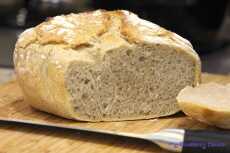 Przepis na Łatwy chleb z zakwasem