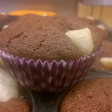 Przepis na Bezglutenowe muffiny czekoladowe z gruszką